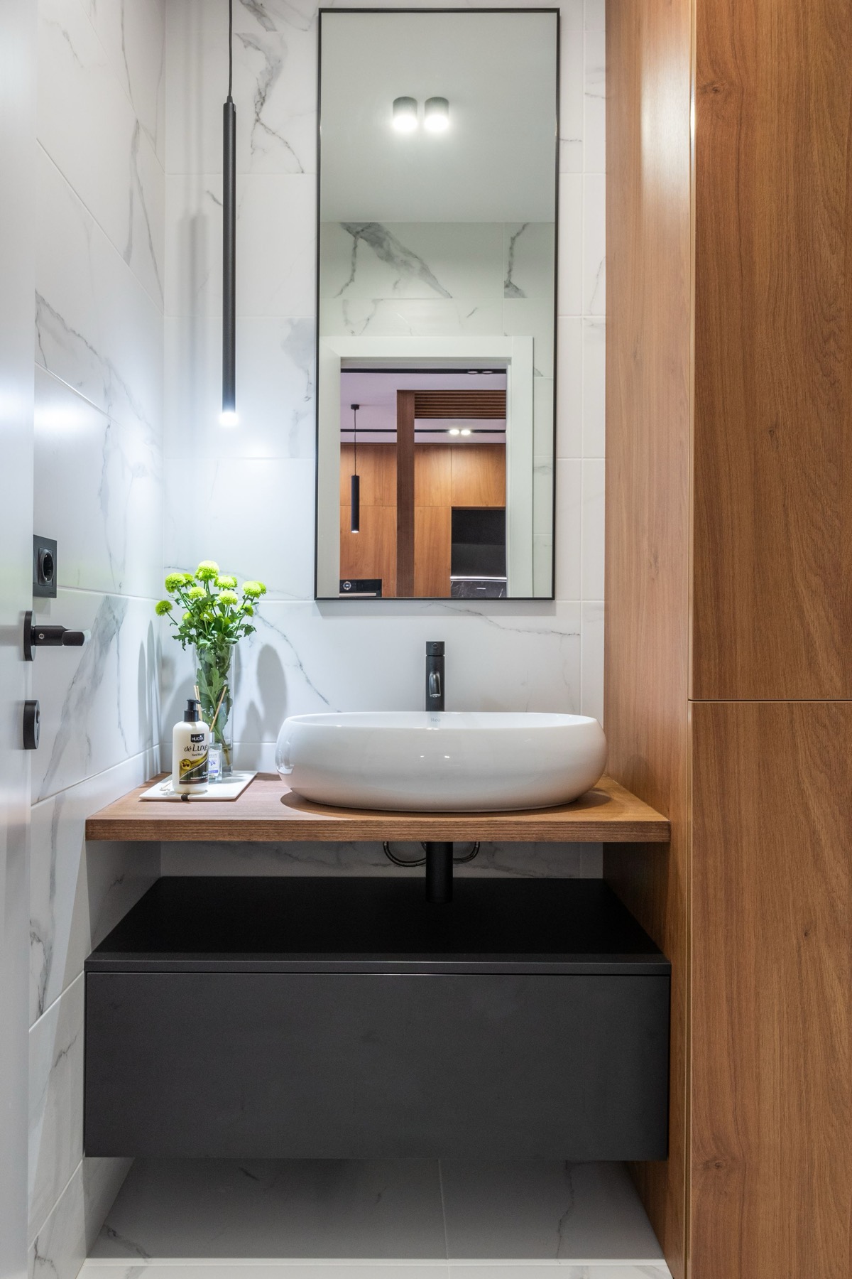 Cloakrooms & en-suites